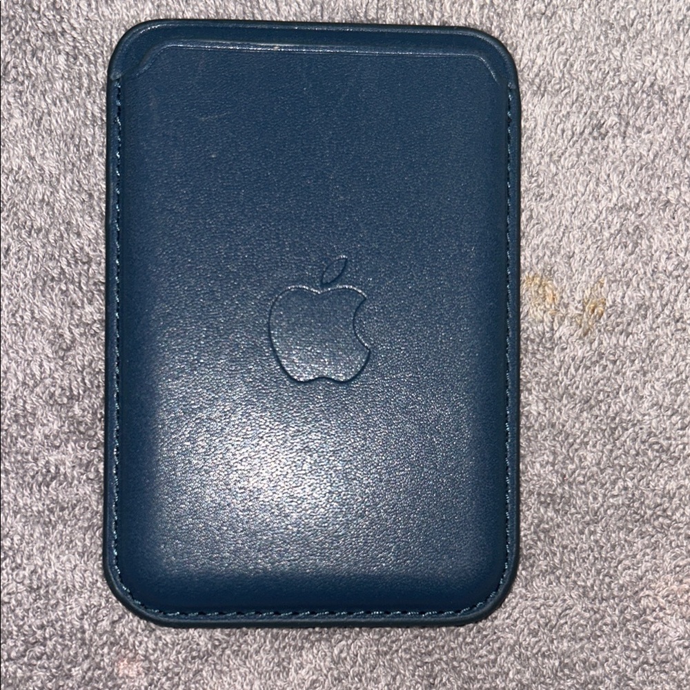 Apple Navy Leather MagSafe Card Holder